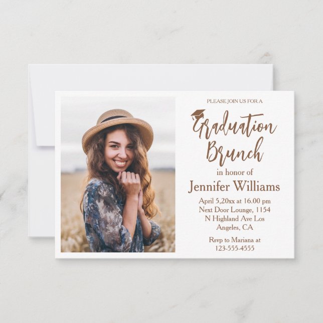 Invitación elegante foto de brunch de graduación de guión min (Anverso)