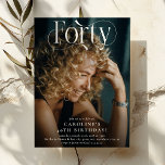 Invitación Elegante FOTO DE CUARENTA Foto 40 Fiesta de cumple<br><div class="desc">Celebra el gran estilo de 4-0 con nuestras invitaciones de cumpleaños con la foto de nuestro personalizado. Presenta tu foto favorita de la estrella de cumpleaños frente y centro, bellamente complementada con un elegante guión decorativo en blanco que lee FORTY. Nuestra plantilla fácil de usar le permite añadir su toque...</div>