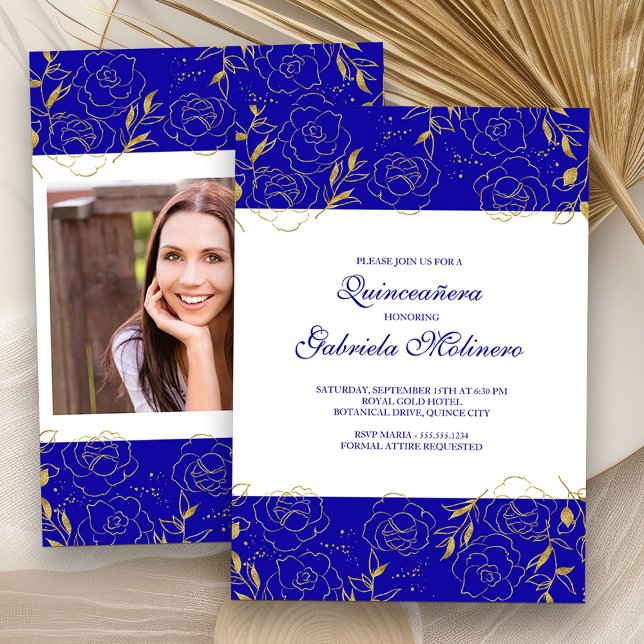 Invitación Elegante foto floral de oro azul de Quinceanera (Photo Quinceanera Invitation from my Elegant Gold Flowers Quinceanera Collection)