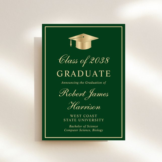 Invitación Elegante Foto Partido de Graduación de Oro Verde (An elegant college graduation party invitation to celebrate the graduate's achievements)