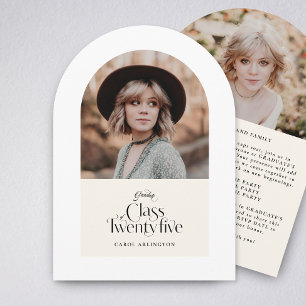 Invitación Elegante Graduación de Personalizable de 2025