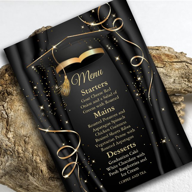 Invitación Elegante Graduación en Negro y Oro (Elegant Black & Gold Graduation Invitation #menu #zazzlemade #graduationdinner #blackandgoldmenu)