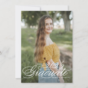 Invitación Elegante guión blanco Clase de graduación 2025