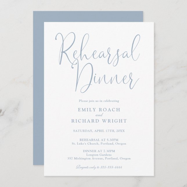 Invitación Elegante guión moderno Dusty Blue Rehearsal Cena (Anverso / Reverso)