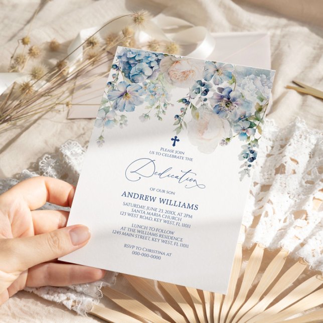 Invitación Elegante Hidrangea Azul y Dedicación de Rosas (Subido por el creador)