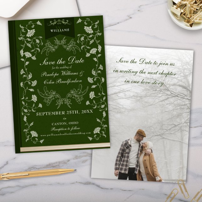Invitación Elegante Hunter Green Library Wedding Save the Dat (Formal Elegant Hunter Forest Green Floral Wedding Save the Date Invitation Cards)