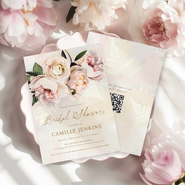 Invitación Elegante jardín floral rosa QR Código ducha de nov (Pink Blush Floral Garden Bridal Shower Invitation)