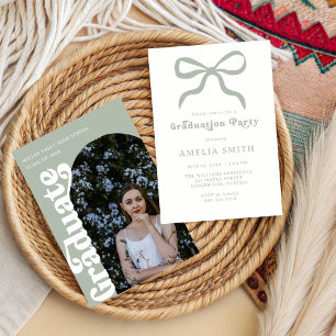 Invitación elegante lazo verde salvia Fiesta de Graduación ch