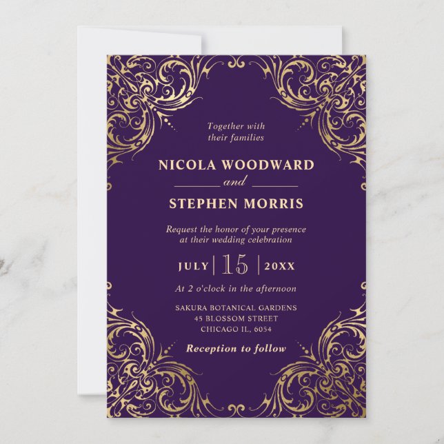 Invitación Elegante marco dorado ornamento sobre Boda morado (Anverso)