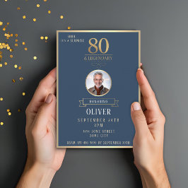 Invitación Elegante marina y oro 80 y legendario cumpleaños