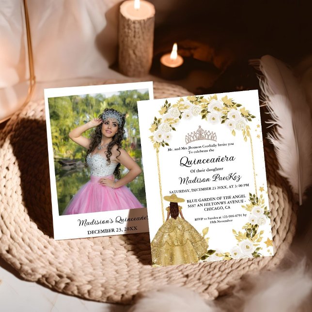 Invitación Elegante mariposa floral de oro Quinceanera (Subido por el creador)