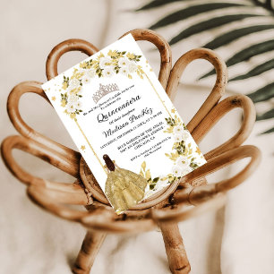 Invitación Elegante mariposa floral de oro Quinceanera