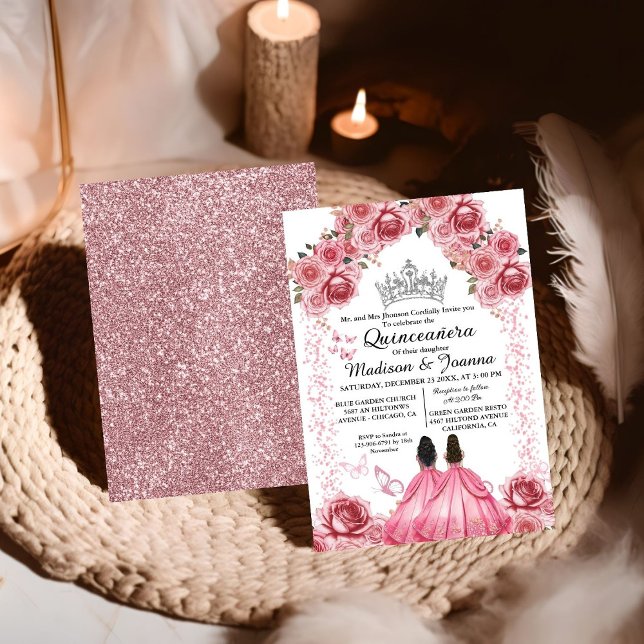 Invitación Elegante mariposa floral rosa gemela Quinceanera (Subido por el creador)