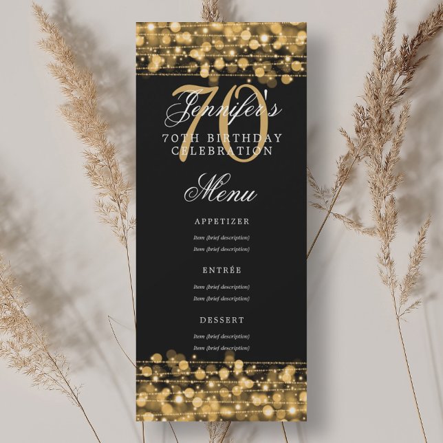 Invitación Elegante menú de la fiesta de cumpleaños número 70 (Elegant 70th Birthday Party Menu Gold Lights Invitation)