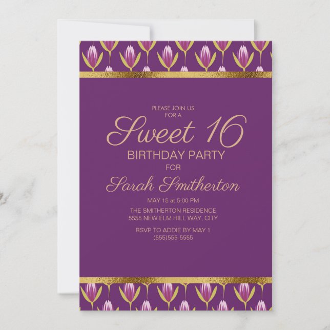 Invitación Elegante Morado Floral Dorado Dulce 16 Cumpleaños (Anverso)