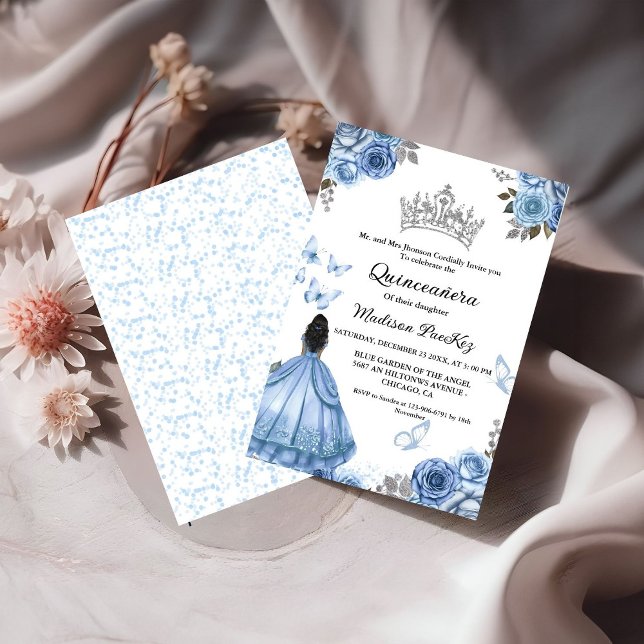 Invitación Elegante moscarda azul floral Quinceanera (Subido por el creador)