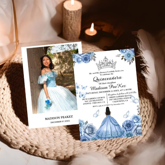 Invitación Elegante moscarda azul floral Quinceanera (Subido por el creador)