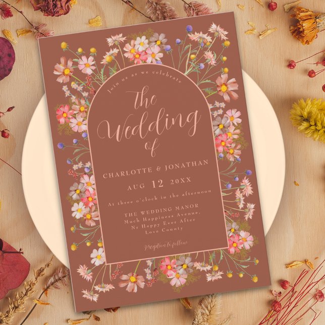 Invitación Elegante Naranja de flor silvestre quemado en la b (Wildflower arch elegant script terracotta burnt orange peach  fall wedding invitation )