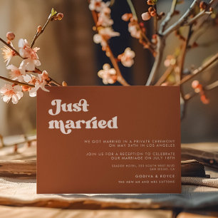 Invitación Elegante naranja retro quemado recién casado