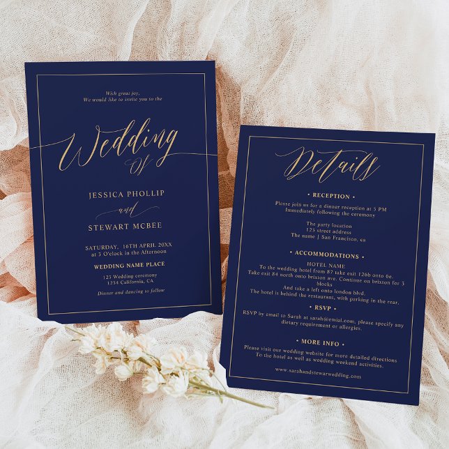 Invitación Elegante oro azul marino todo en un boda de guión (Elegant navy blue gold all in one script wedding invitation)