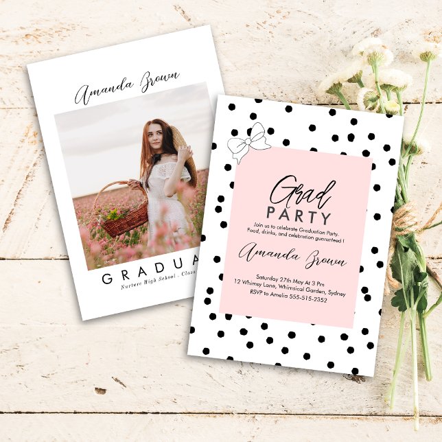 Invitación Elegante Partido de graduación Coquette Bow 2025 (Subido por el creador)
