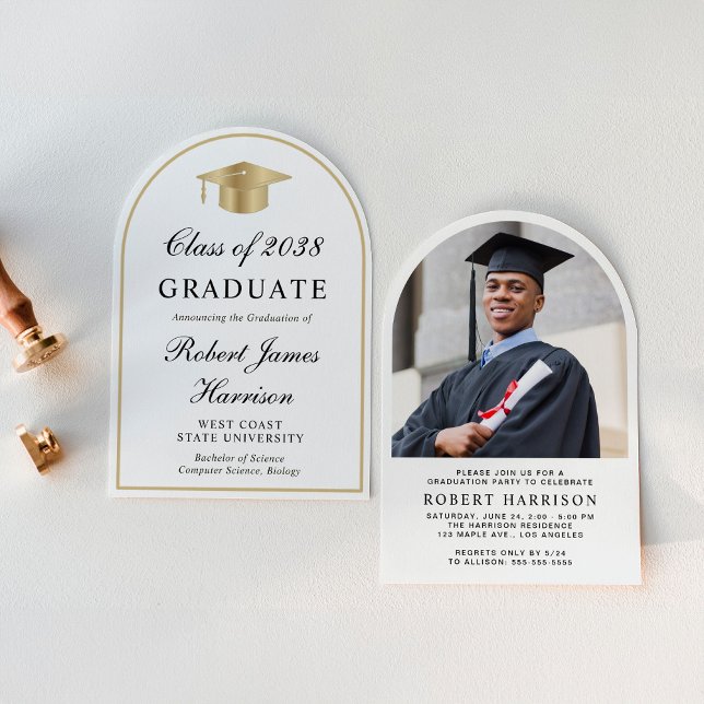 Invitación Elegante Partido de Graduación de Oro Blanco Foto  (An elegant arch-shaped college graduation party invitation to celebrate the graduate's achievements)