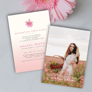 Invitación Elegante Partido de Graduación Floral Rosa 2025
