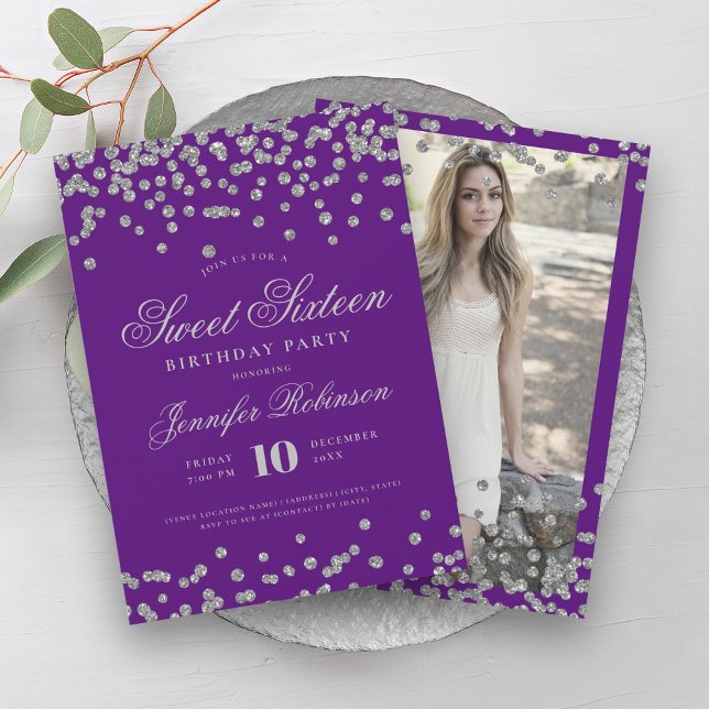 Invitación Elegante Plata Purple Confetti Foto Dulce 16 (Elegant Silver Purple Confetti Photo Sweet 16 Invitation)