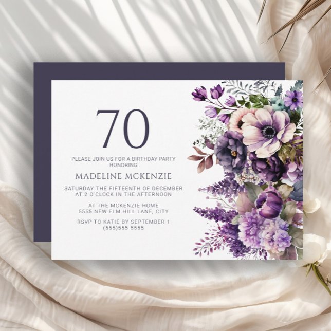 Invitación Elegante Purple Flowers Adulto 70 cumpleaños (Purple and pink floral 70th birthday party invitation)