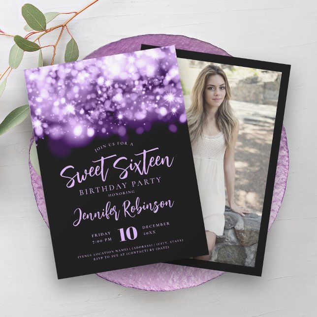 Invitación Elegante Purple Sparkle Luces Foto Dulce 16 (Elegant Purple Sparkle Lights Photo Sweet 16 Invitation)