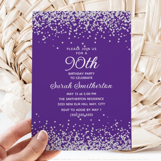 Invitación Elegante Purpurina de Plata Púrpura Adulto 90 cump (Purple with silver glitter 90th birthday party invitation)