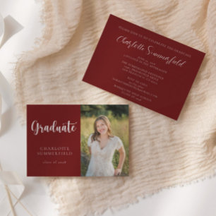 Invitación Elegante Script Maroon White Photo Graduation