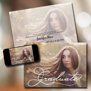 Invitación Elegante Script Photo Graduation Party