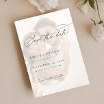 Invitación Elegante Vellum Overlay Photo Wedding Guardar La F<br><div class="desc">Anuncie su día especial con nuestra Elegante Boda Fotográfica Vellum Overlay Save The Date Invitation. Con una hermosa foto de la pareja y una elegante caligrafía negra, este diseño es perfecto para un boda sencillo, moderno y elegante. La distribución de doble cara es ideal para cualquier boda y garantiza que...</div>