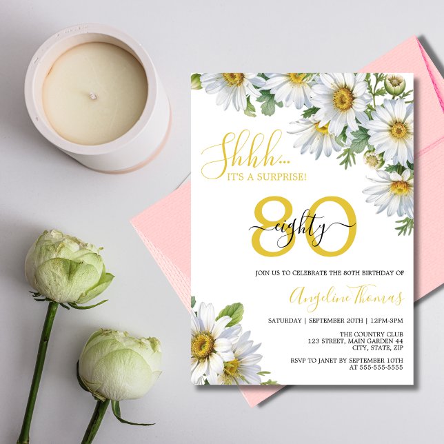 Invitación Elegante White Daisy Floral Surprise Cumpleaños (Subido por el creador)