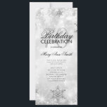 Invitación Elegante Winter 70th Birthday Program Silver Menu<br><div class="desc">Elegante diseño "Programa de fiesta de cumpleaños" con copos de nieve Purpurina de invierno y luces en texto plateado con personalizado.</div>