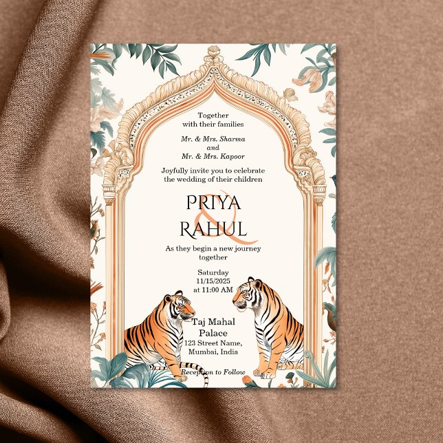 Invitación Elegante y tradicional tigres de cosecha Boda indi (indian arched door with two tigers beige gold color wedding invitation)