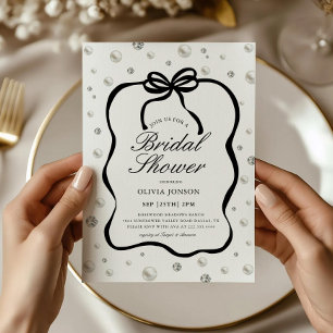 Invitación Elegantes diamantes y perlas doblan ducha de novia
