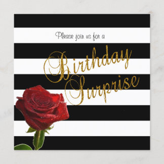 Invitación Elegantes franjas en blanco y negro y rosas rojas