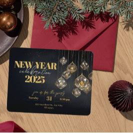 Invitación Elegantes lámparas de cristal y oro de Año Nuevo