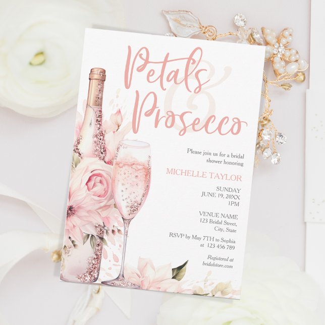 Invitación Elegantes Petals y Prosecco Boho Rubor verano rosa (Subido por el creador)