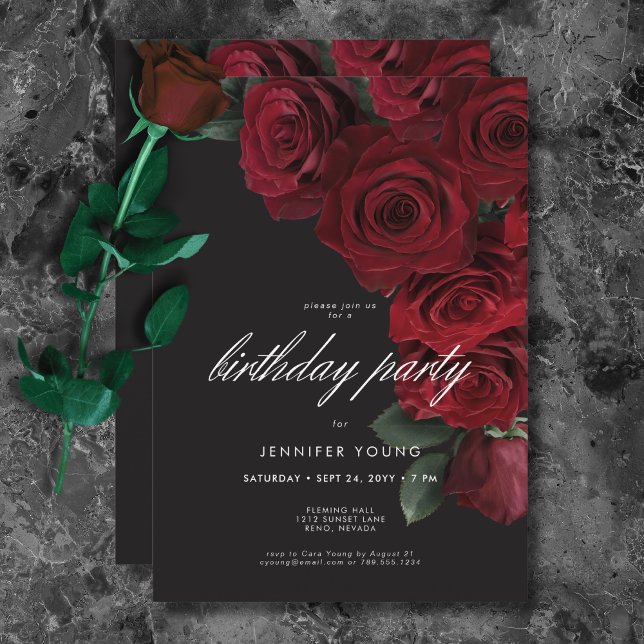 Invitación Elegantes Rosas de sangre amorosa Cumpleaños Flora (Elegant Moody Blood Roses Floral Birthday Invitation)