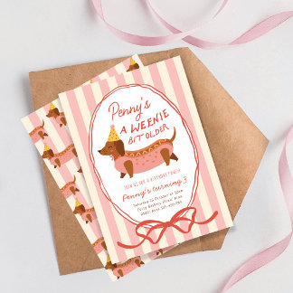 Invitación Ella Es Un Poco Mayor Fiesta de Perrito Caliente D