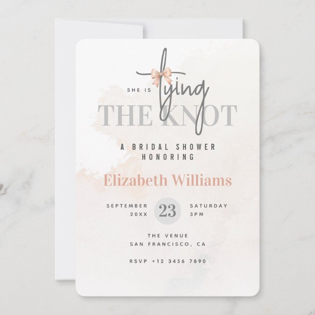 Invitación Ella Está Amarrando La Ducha De Novias Rosadas De  (Anverso)