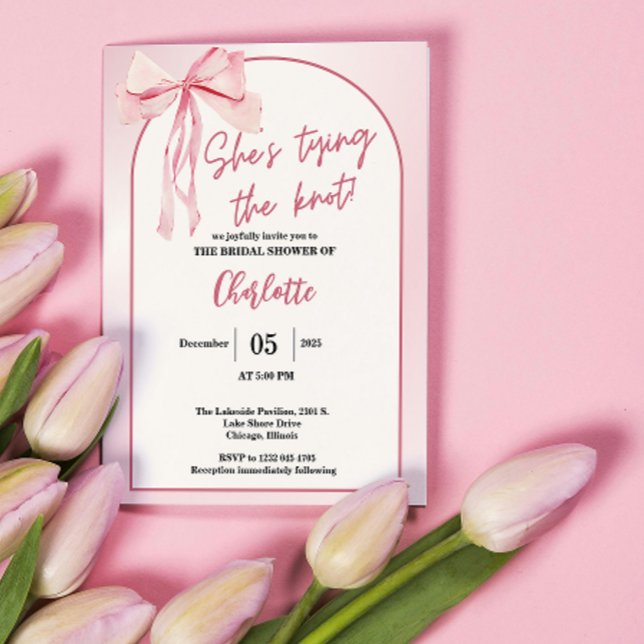 Invitación Ella Está Atando el Nudo Arco Simple Cumpleaños Ar (She’s Tying the Knot Arch Simple Bow Bridal)