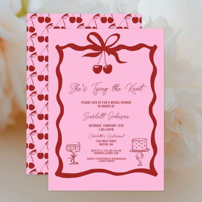 Invitación Ella está atando la ducha de cerezas rojas de Knot (Pink and Cherry Red She's Tying the Knot Bow Bridal Shower Invitations, Chic Trendy, Wavy, Cherries)
