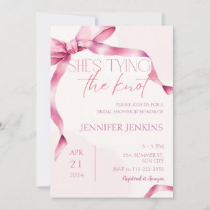 Invitación Ella está atando la ducha de novia Rubor Pink Bow