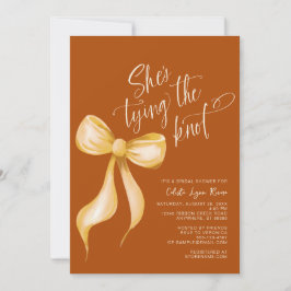 Invitación Ella está atando la ducha de novias del Naranja Kn