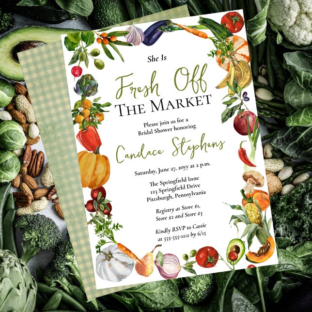 Invitación Ella está fresca fuera del mercado, ducha de novia ("She Is Fresh Off The Market" Fruit and Vegetable Frame Bridal Shower Invitation - Print | Digital)