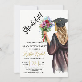 Invitación Ella lo hizo en la fiesta de graduación